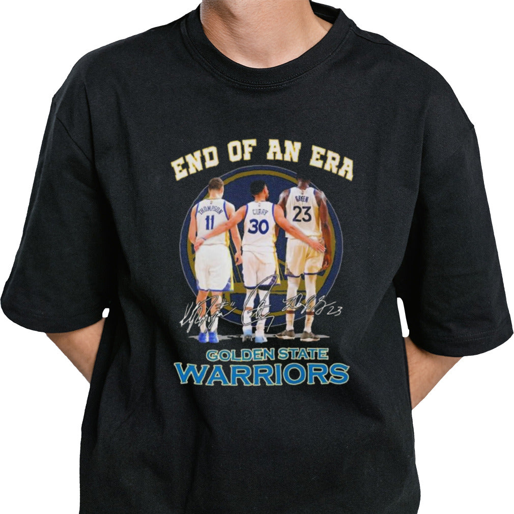Golden State Warriors Klay Thompson’s Stephen Curry And Draymond Green End Of An Era Signatures T-shirt