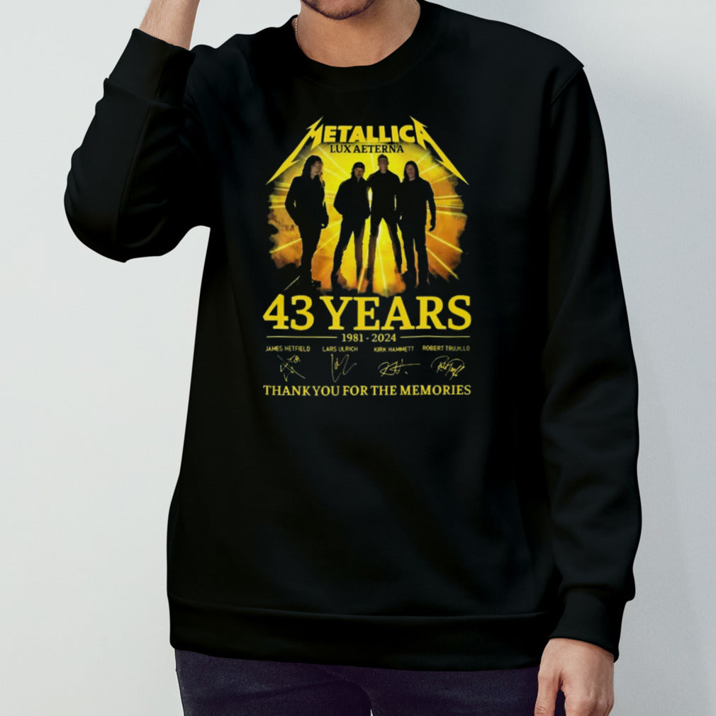 Metallica 43 Year Thank You For The Memories Signatures shirt