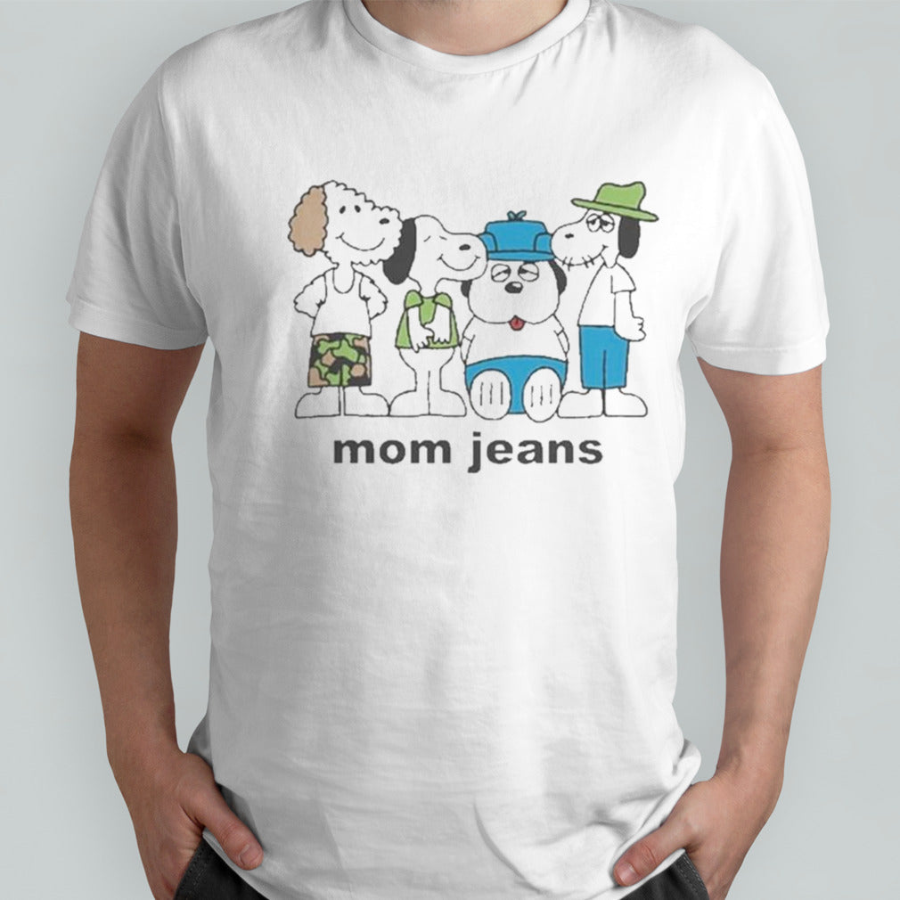 Mom Jeans Snoopy T-shirts