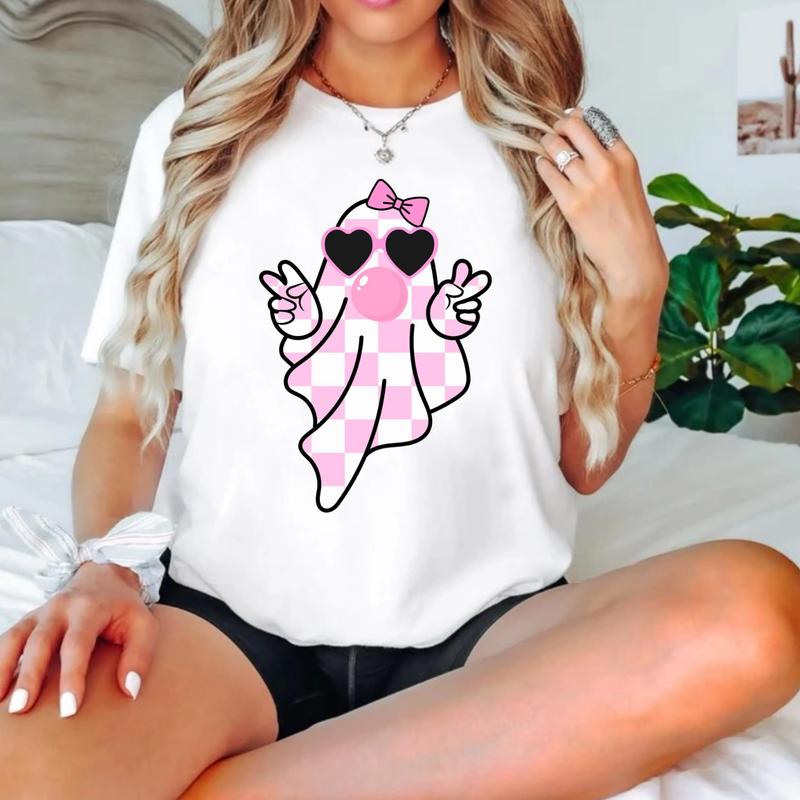 Cute Girly Ghost Blowing Bubble Tee - Retro Checkered Bow Ghost Shirt - Adorable Pink Ghost T-Shirt - Perfect for ‘On Wednesdays We Wear Pink, Gift fo