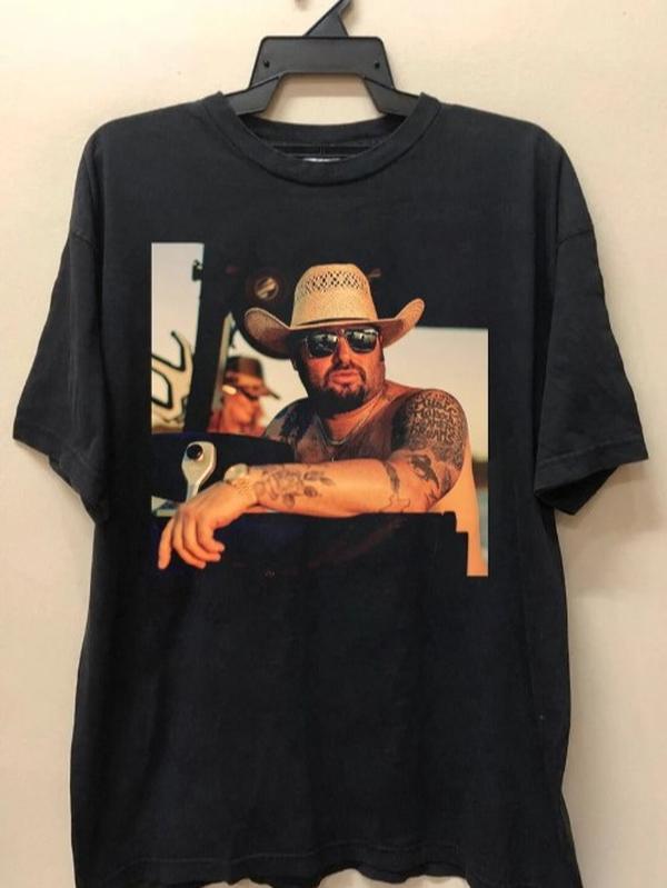 Koe Wet.zel country music Rock Hip Hop Tee