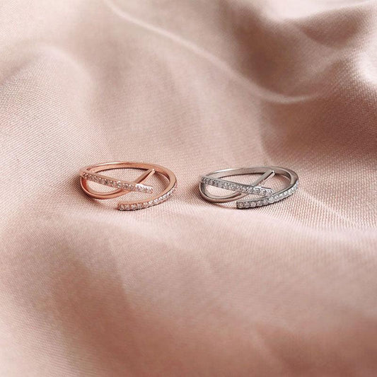 [Clearance] 9 to 5 Ring