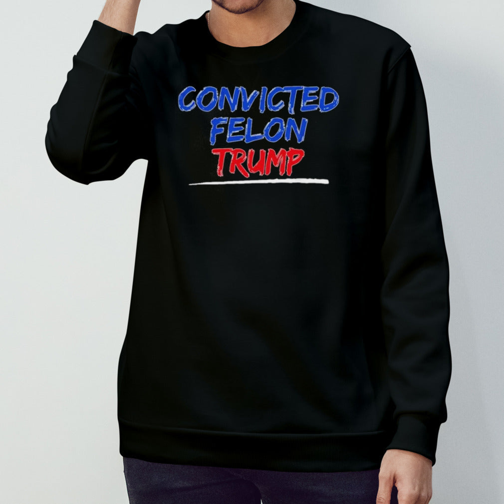 Iâ€™m Voting For The Convicted Felon shirt