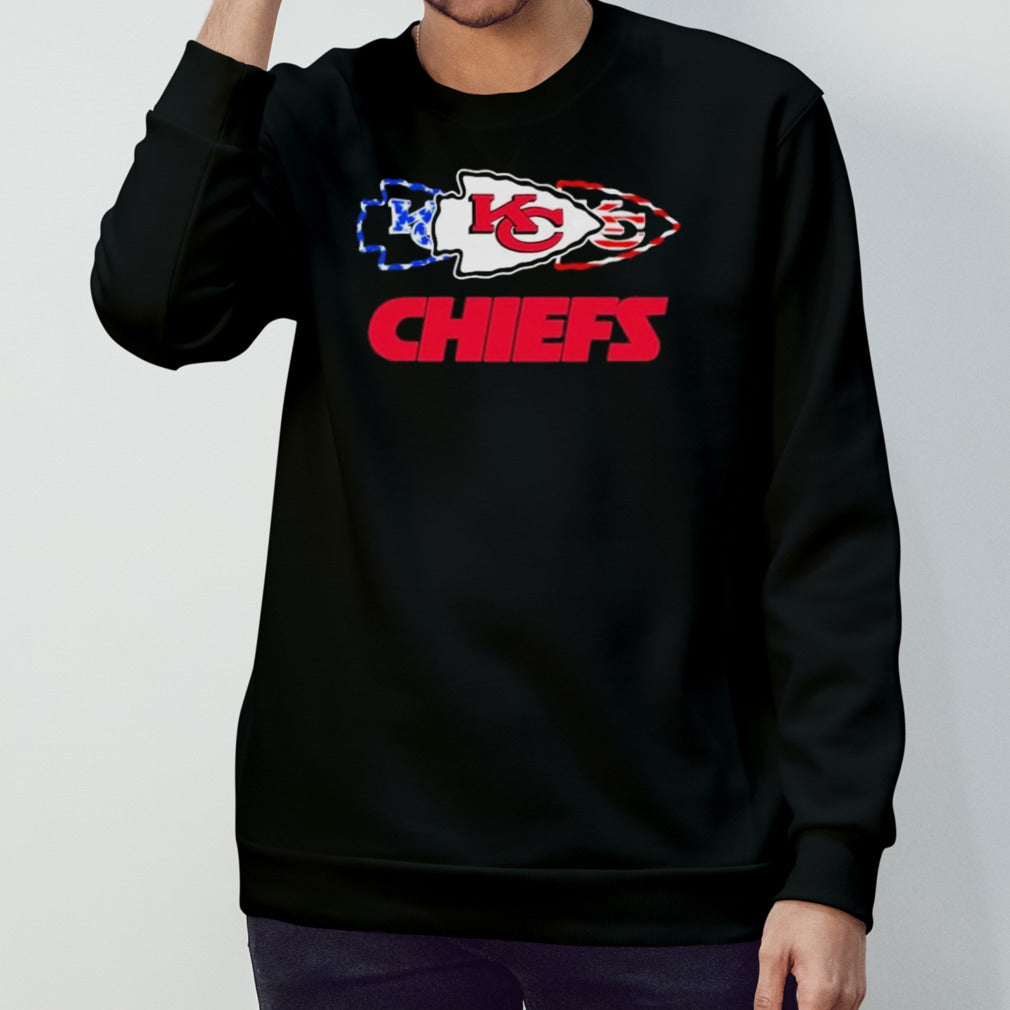 Kansas City Chiefs American Flag Celebrating 4th Of July T-Shirt