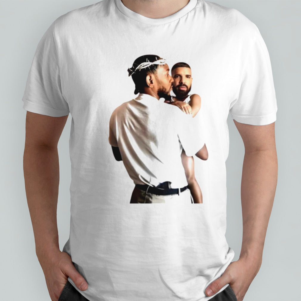 Kendrick Lamar carried baby Drake shirt