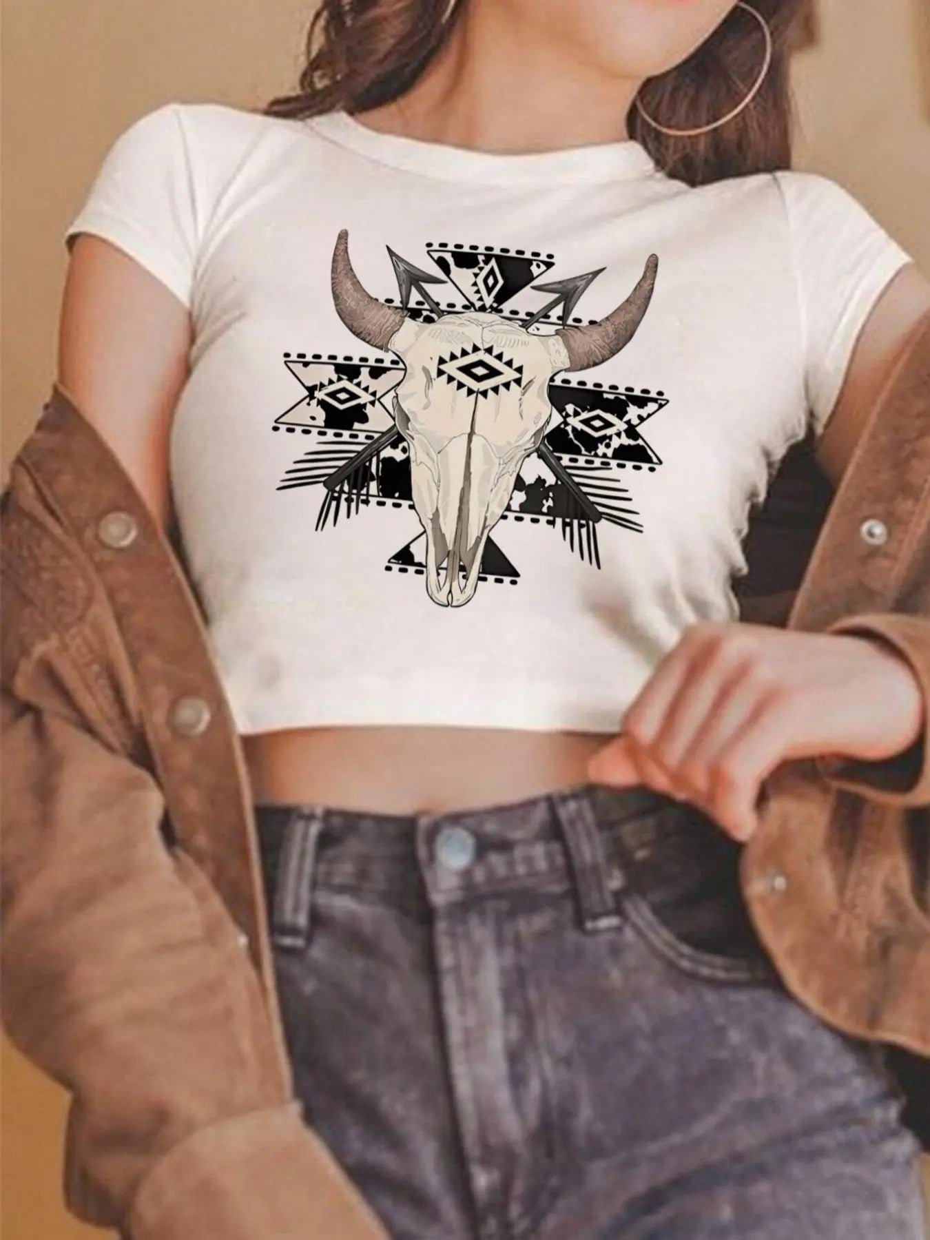 Women's Bull Head Print Round Neck Crop Tee, Vintage Trendy Casual Short Sleeve T-shirt for Daily Wear, Ladies All Seasons Clothes