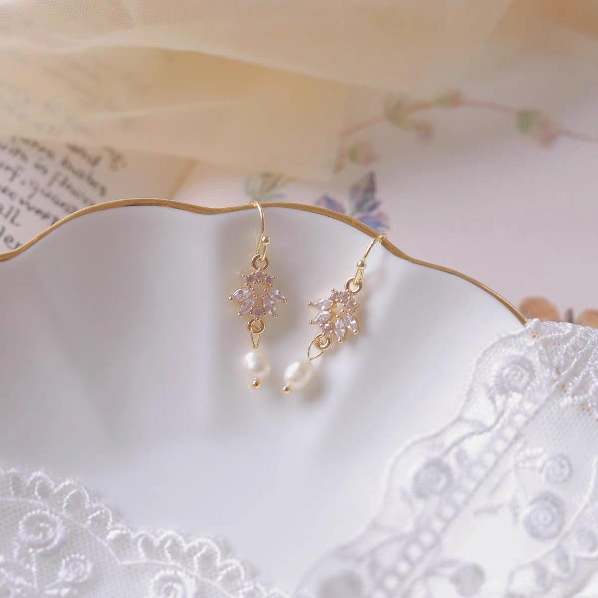 [Sample Sale] Baroque Earrings - Charlotte