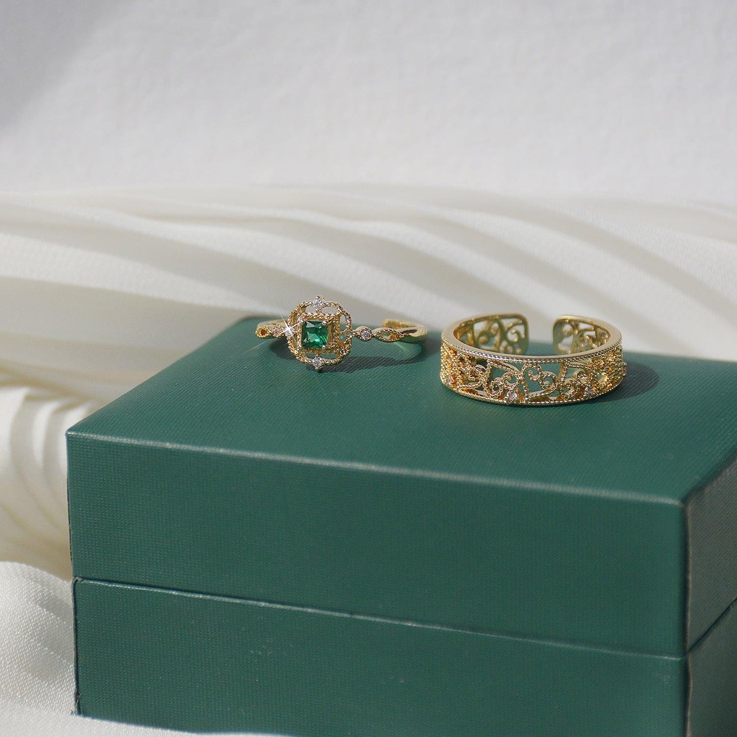 [Sample Sale] Baroque Ring -  Kelly (2 Styles)