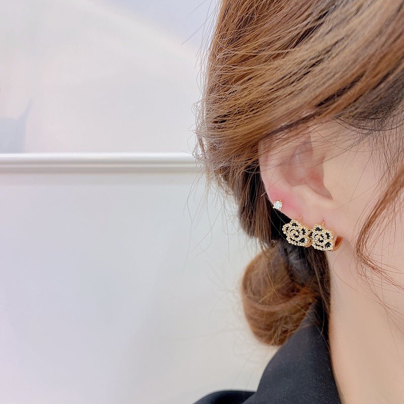 Black Rose Collection