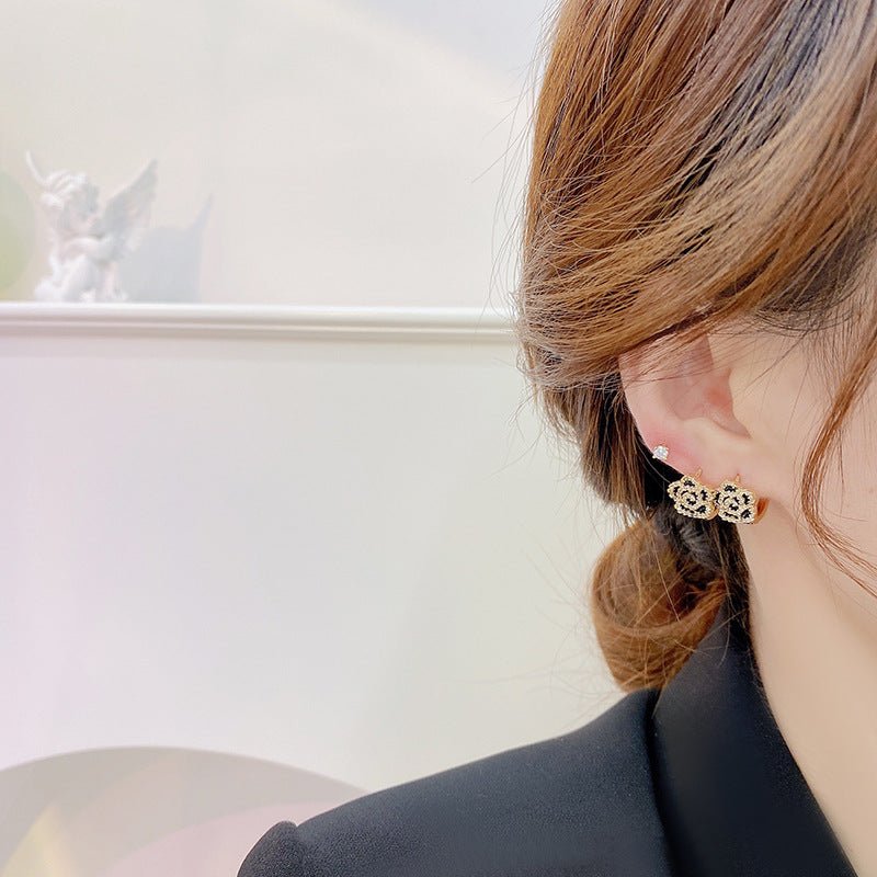 Black Rose Collection