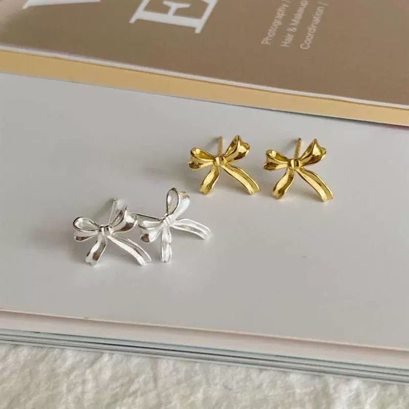 Loretta Bow Stud Earrings