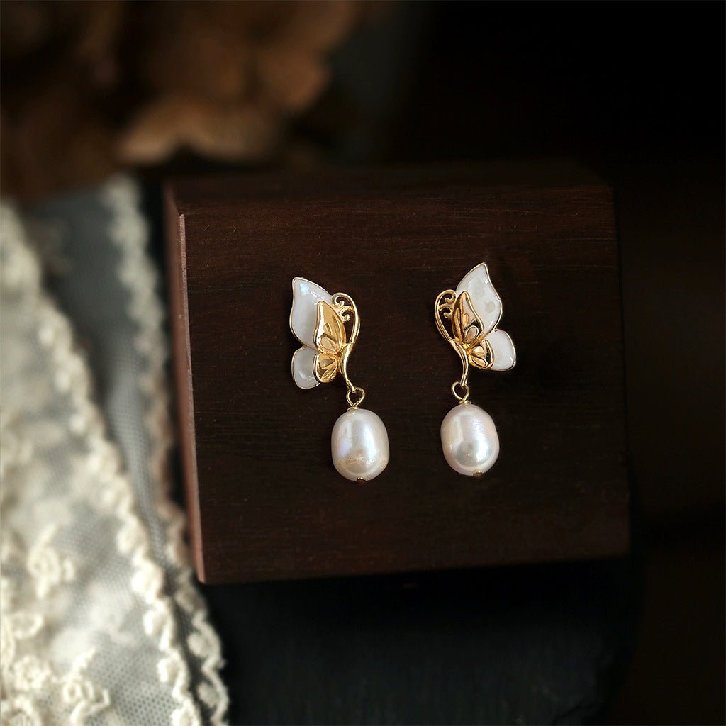 [Sample Sale] Butterfly Earrings - April