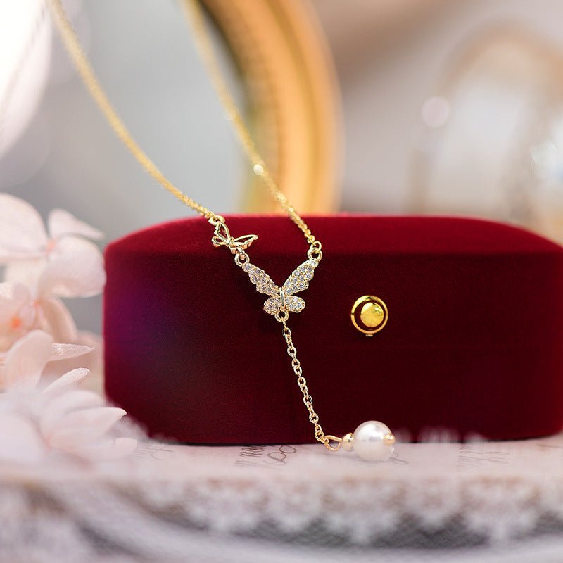 [Sample Sale] Butterfly Necklace - Courtney