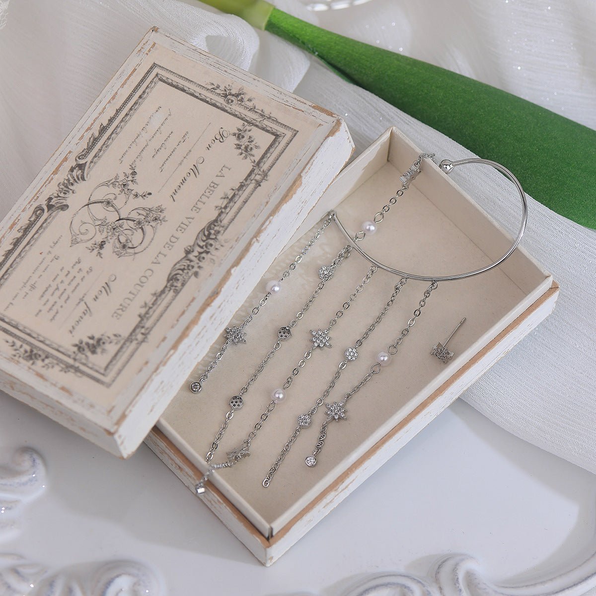 Celestial Ear Cuff and Earrings Set - Ashley