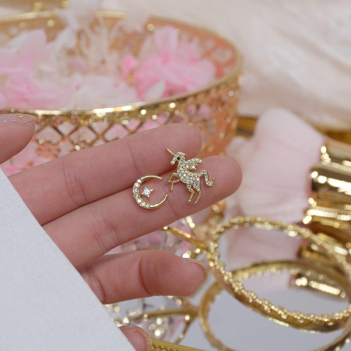 [Clearance] Unicorn Stud Earrings