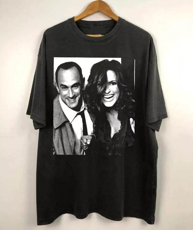 Retro Elli0t St@bler And 0livia Bens0n T-Shirt, Law And Order Shirt - Copy Cotton Menswear