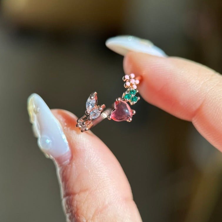 Mia Floral Heart Ring