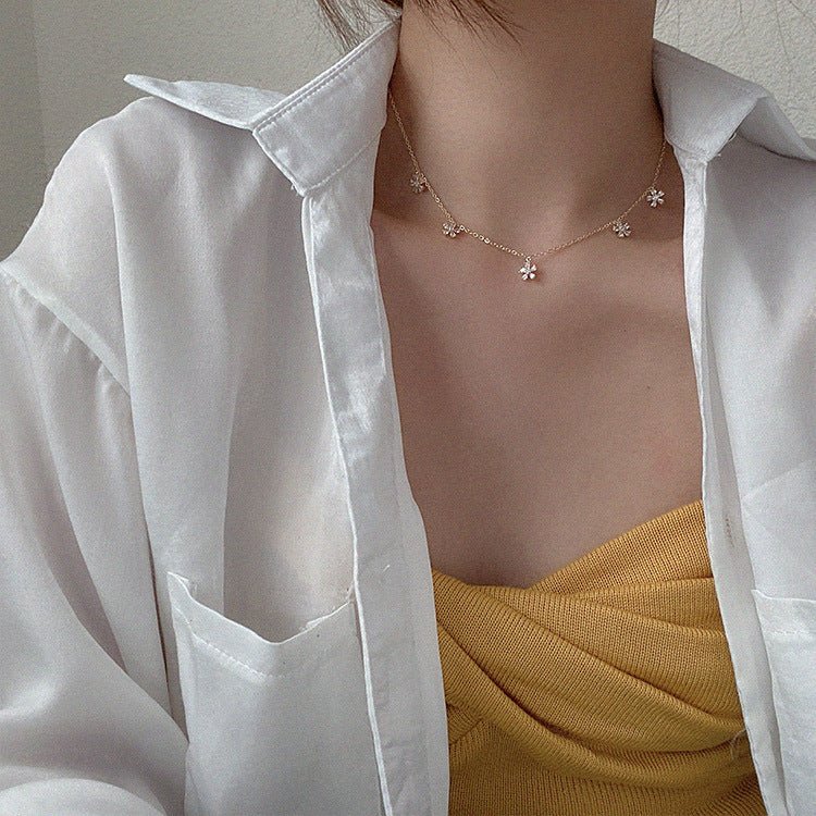 Flower Choker - Winona