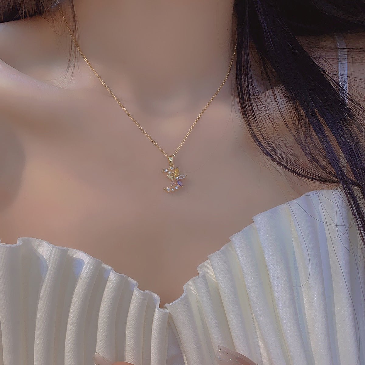 Flower Moon Necklace