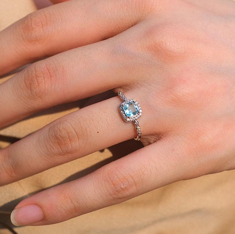 Kiana Aquamarine Ring