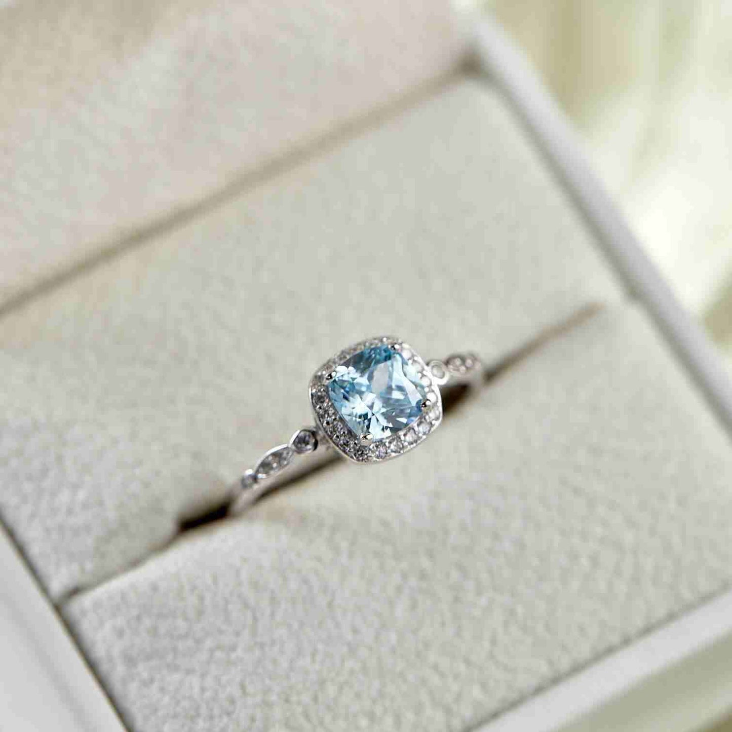 Kiana Aquamarine Ring