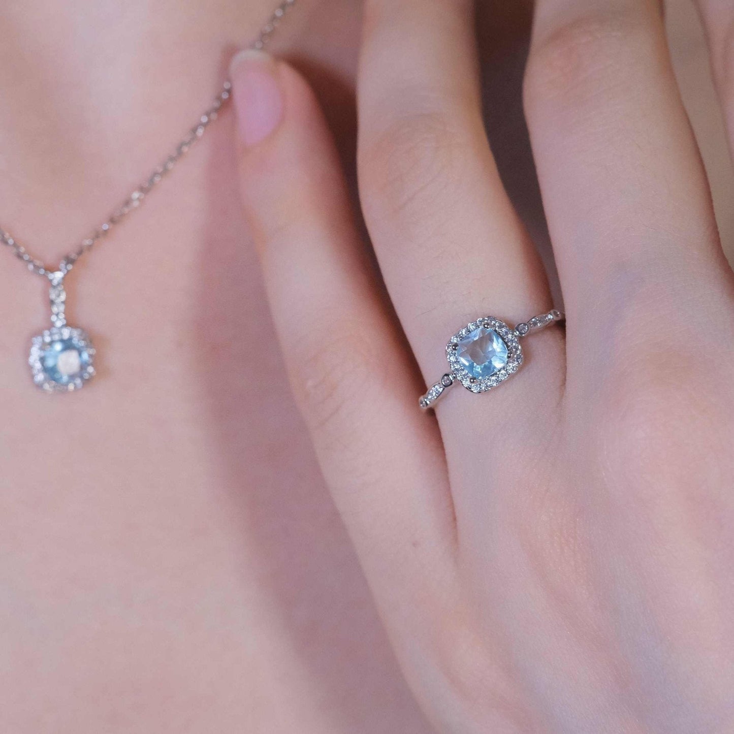 Kiana Aquamarine Ring