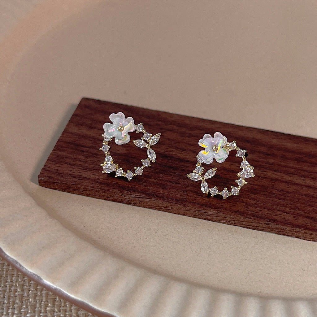 Lunaria Stud Earrings
