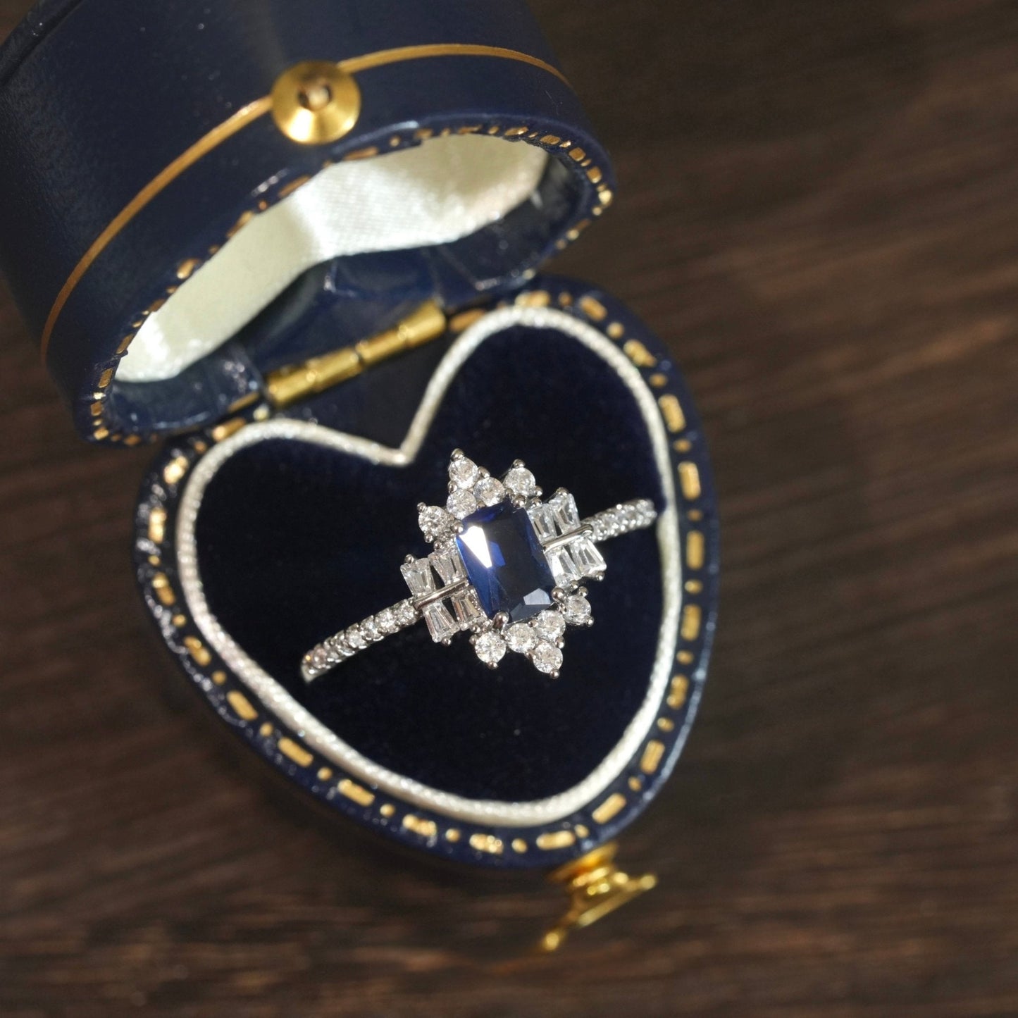 Midnight Duchess Ring