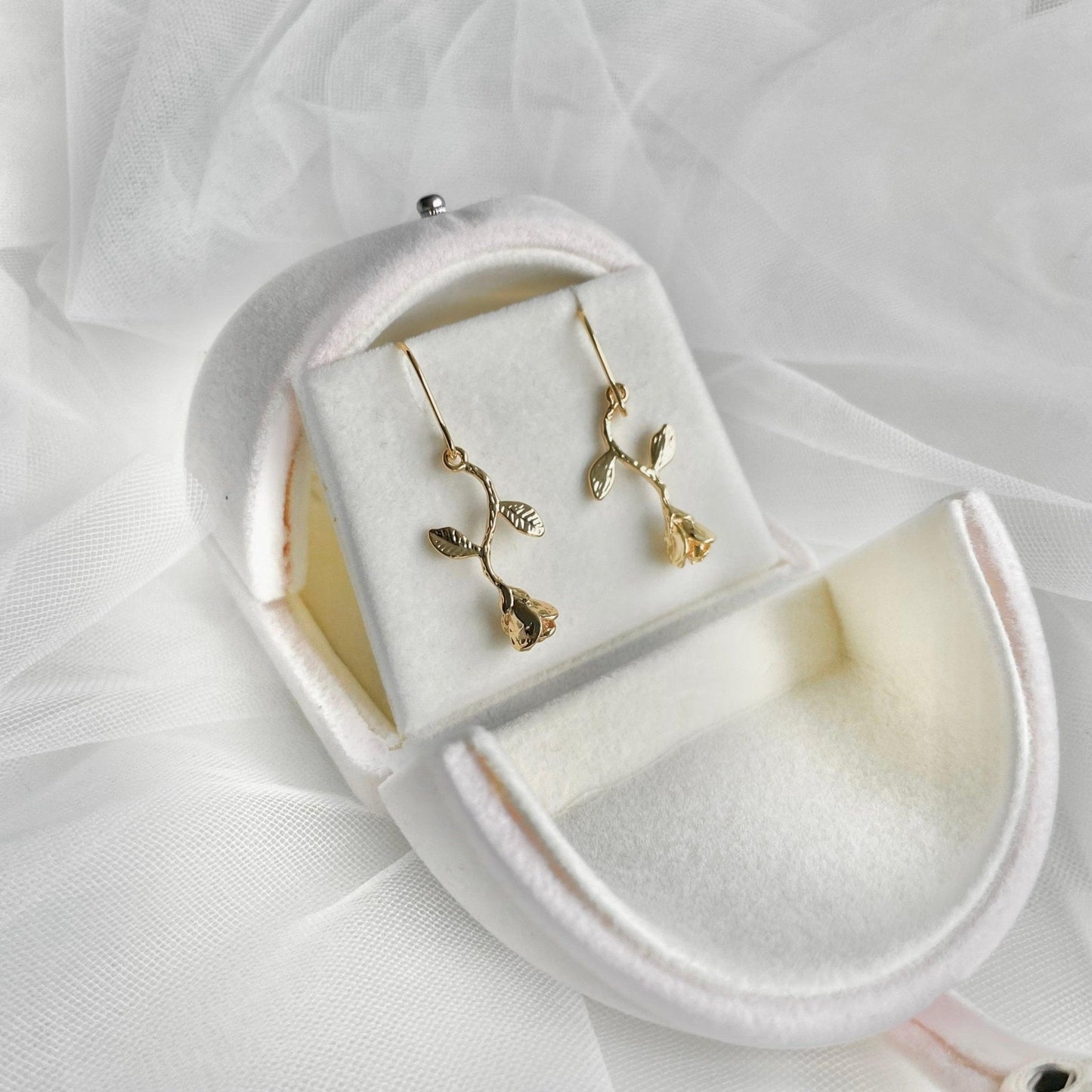 [Clearance] Rose Earrings (2 Styles)