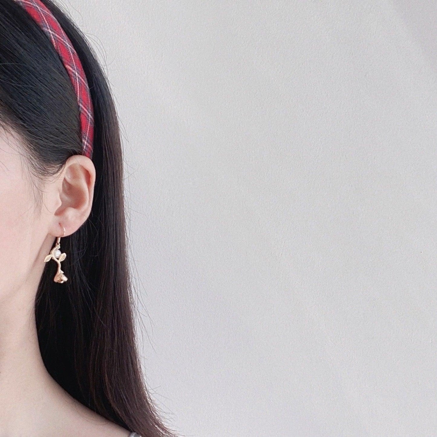 [Clearance] Rose Earrings (2 Styles)