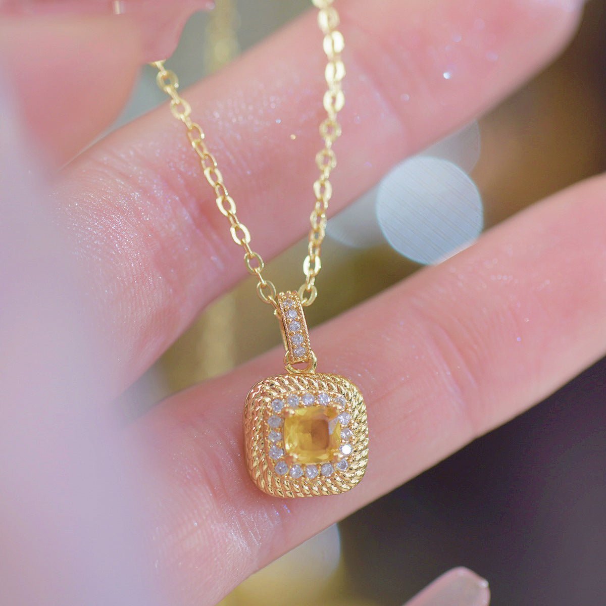 Sunlight Halo Necklace